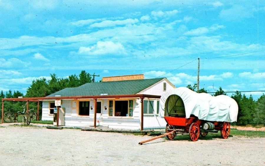 The Covered Wagon - Vintage Postcard (newer photo)